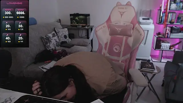 SexyWitch_666 webcam