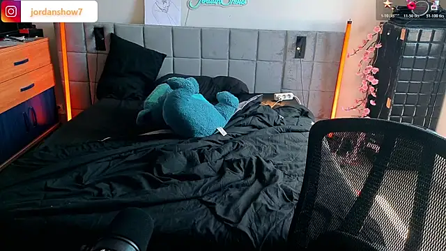 JordanShow webcam