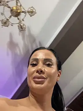 KendraMaxx webcam