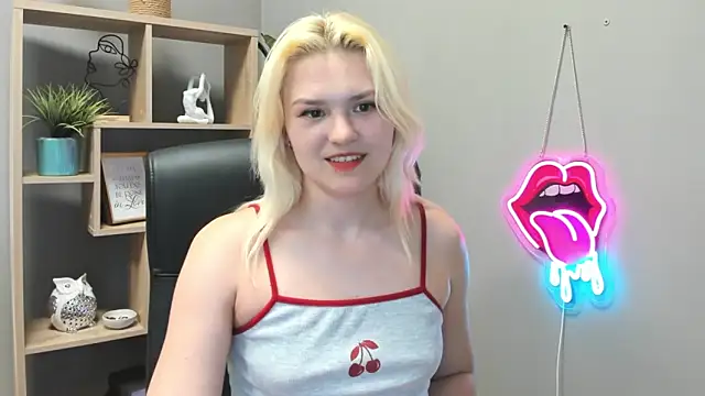 SweetLilyxo webcam