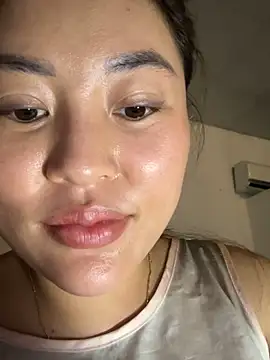 Lina-Naughty webcam