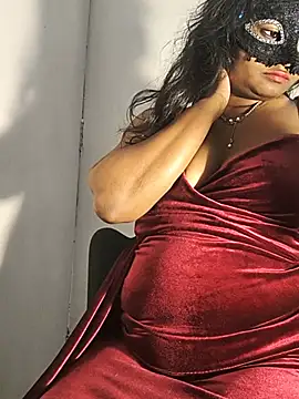 DIRTYSECRET_QUEEN_07 webcam