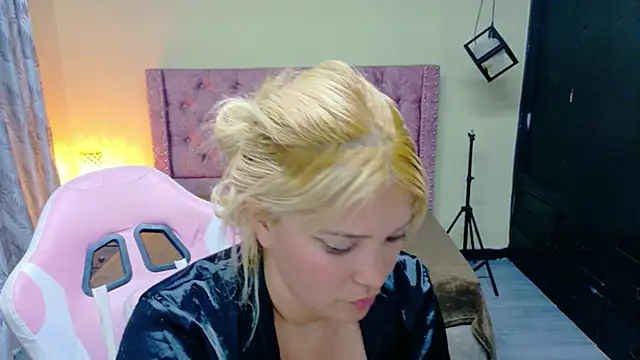 brithany_smiith_ webcam
