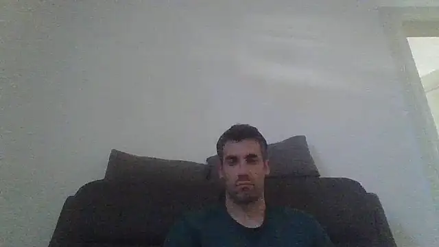 JulioIsHere4you webcam