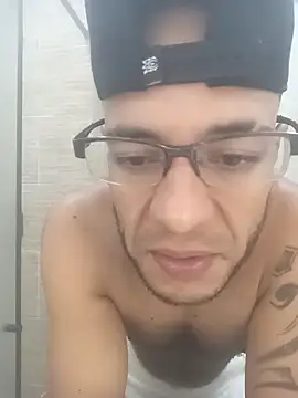 Alphamaster_92 webcam