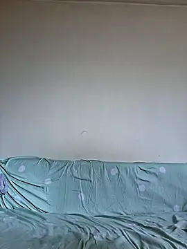 HotMilf80 webcam