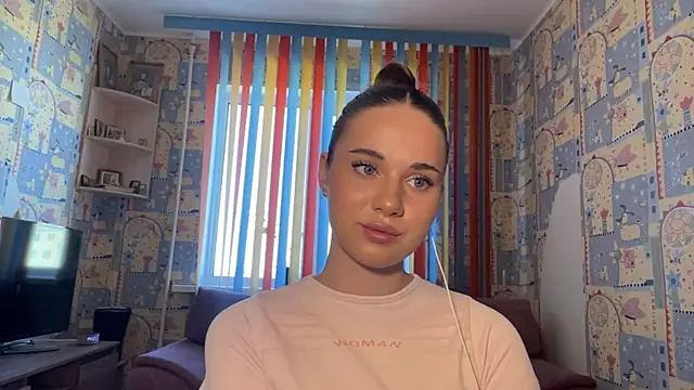 Miss_Blessnyth webcam