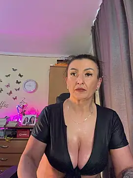 Hotangel75 webcam