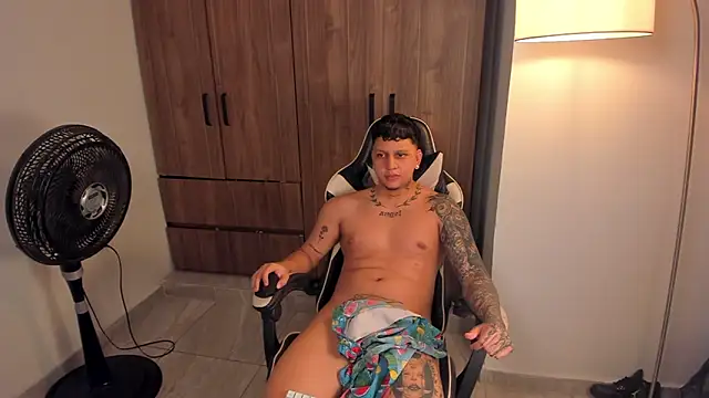Jake_simons live sex cam