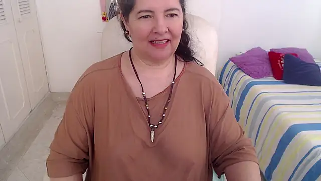 leonela_69 webcam