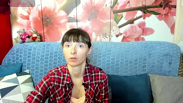 TayanaJons webcam