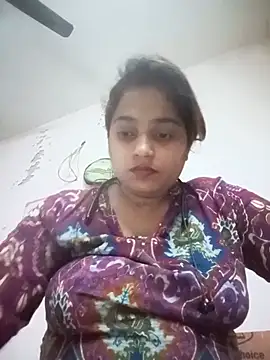 Trisha_71 webcam