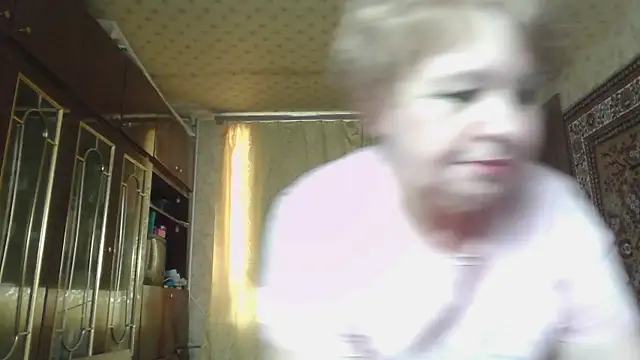 Casey_peach webcam
