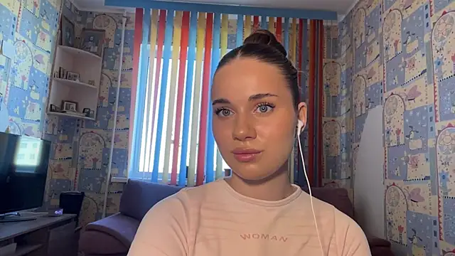 Miss_Blessnyth webcam