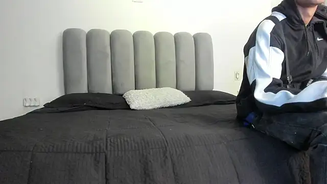 Andrewandlizzy webcam