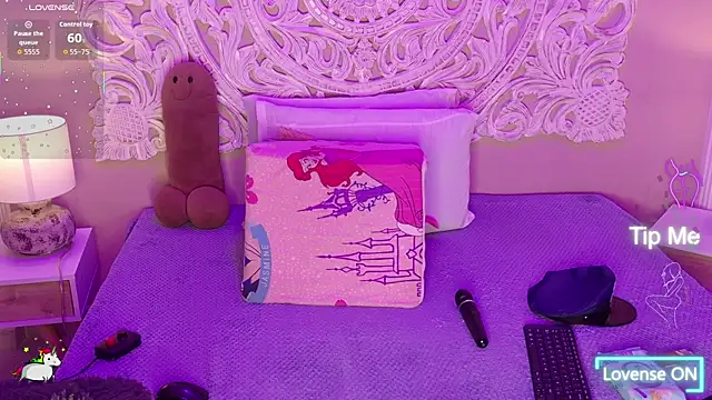 MalaikaBrown webcam