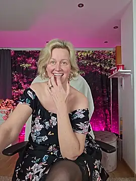MarleneBloem Live Webcam on Stripchat