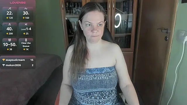 MiaLores webcam