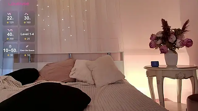 Courtney_C webcam
