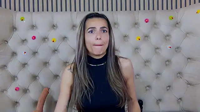 PlayfulShow webcam