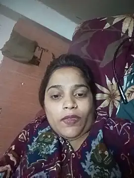 Trisha_71 webcam