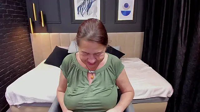 LindaPassionate webcam