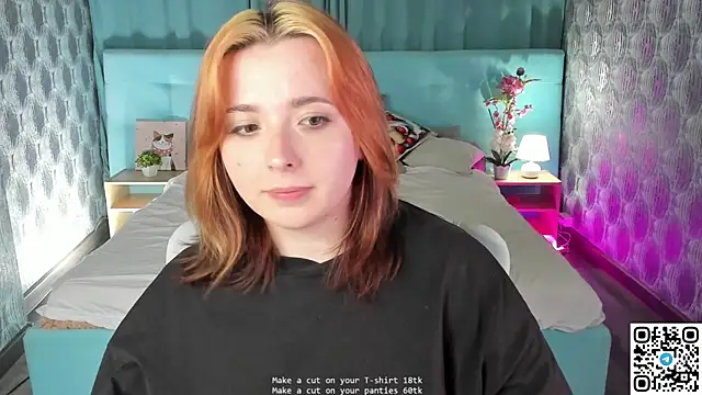Lilli_Cass webcam