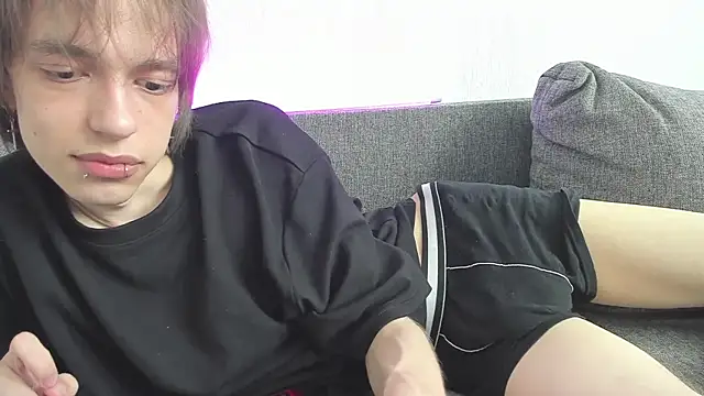 Nolan_Sagee webcam