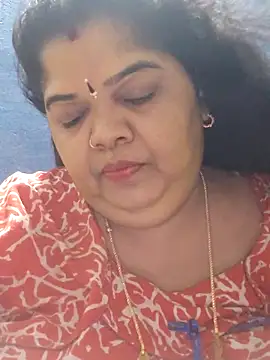 tamilthanushri webcam