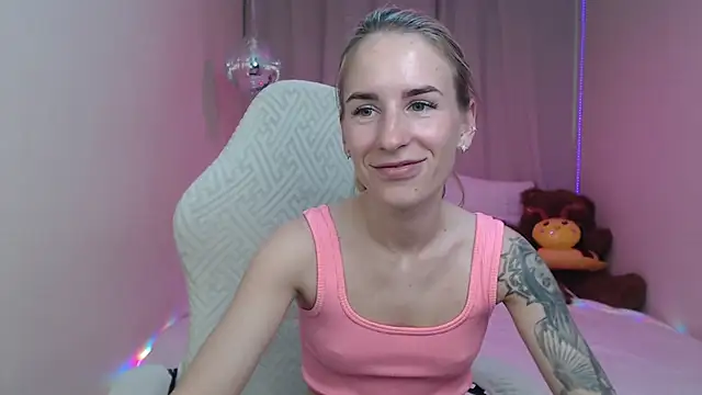 DeboraHorny webcam