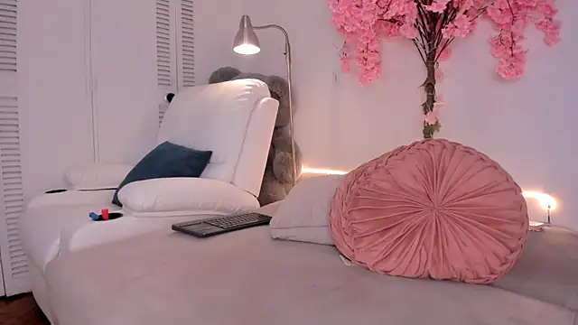 kitty_miaa webcam