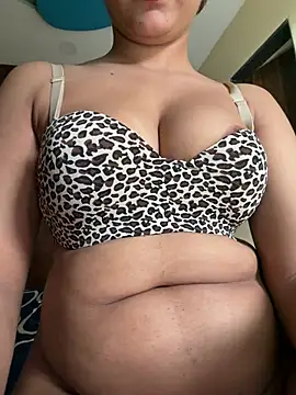 Queen_sofiyaa webcam