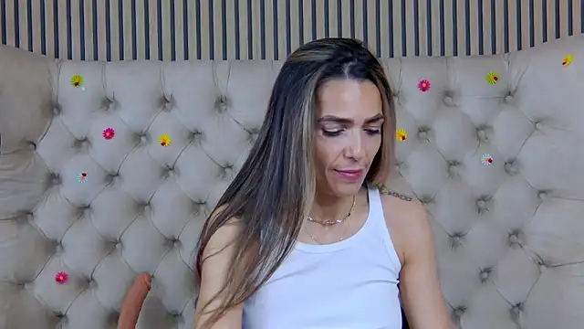 PlayfulShow webcam