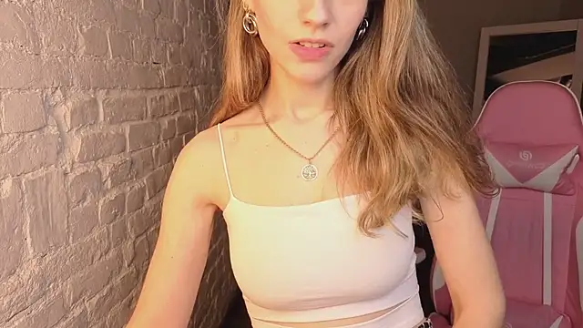 amelia_meili webcam