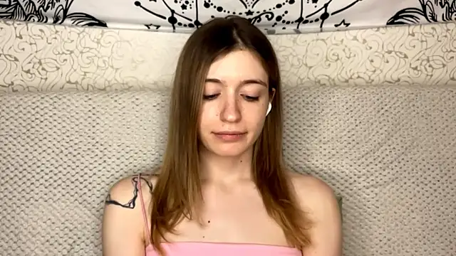 Shining_Robi webcam