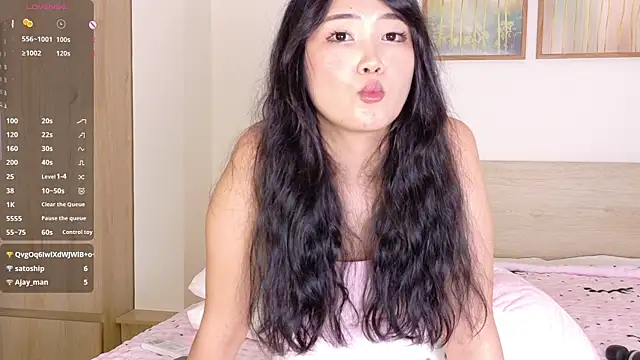 pinkyblooom webcam