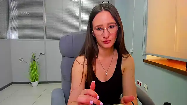 olimia - Olimia's free webcam - UK Sex Cams