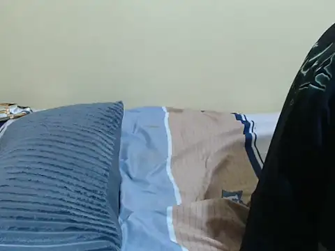 lynnsee - Lynnsee's free webcam - UK Sex Cams