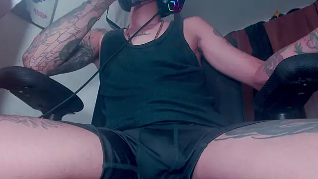 theskateboy webcam