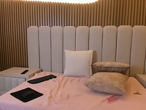 Irina_Aura webcam