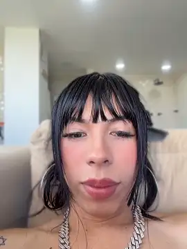 Ditun - Trans webcam sex chat