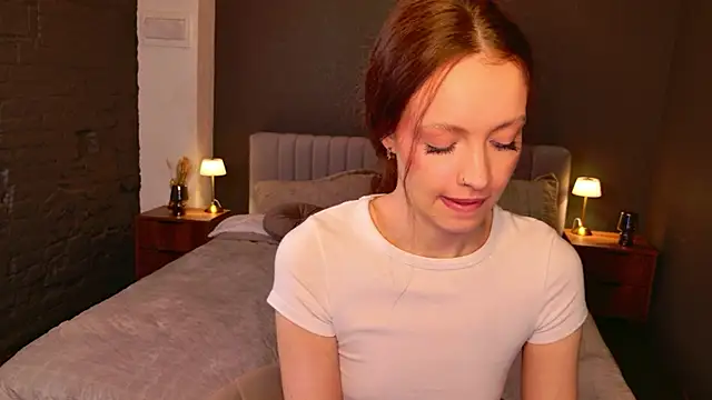 SallyPinkman webcam