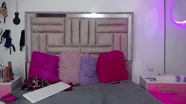 Bombom_Lux webcam