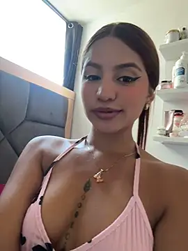 ViankaRose webcam