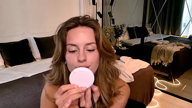 RozzitaBedberry webcam