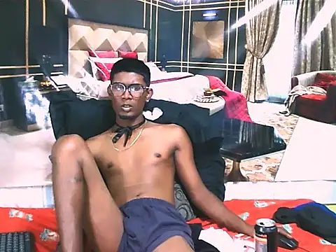 IndianThuggin webcam