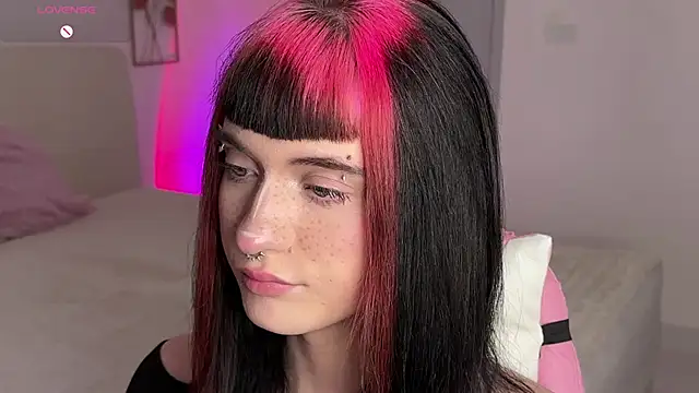 Erodia73 - Couple webcam sex chat