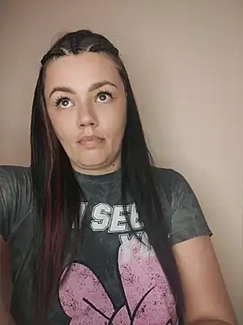 KrissSexi webcam