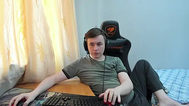 iliaskrislove webcam