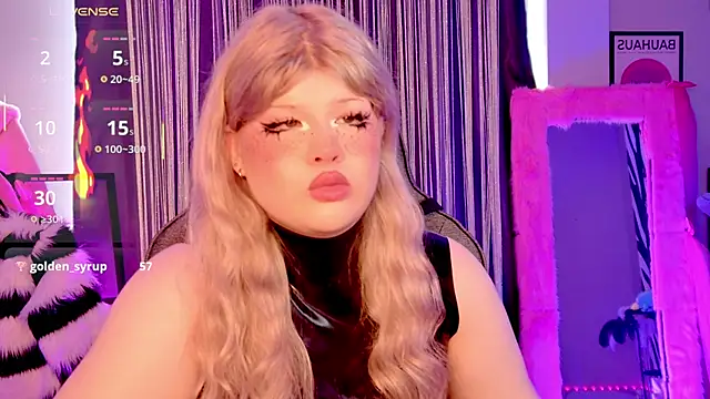 LilithNlsn webcam